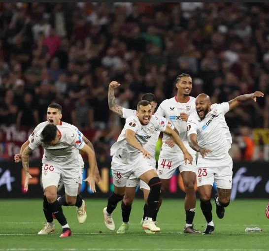 包含切尔西赚翻了，4500万抢下23场11球巴西天才，皇马巴萨都看走眼！的词条