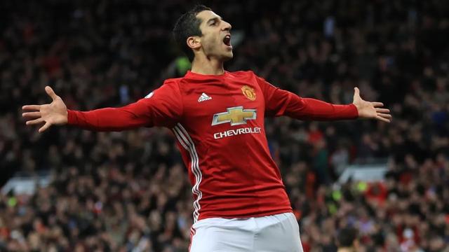 关于曼联再次重演：聚是一团沙、散是满天星的信息