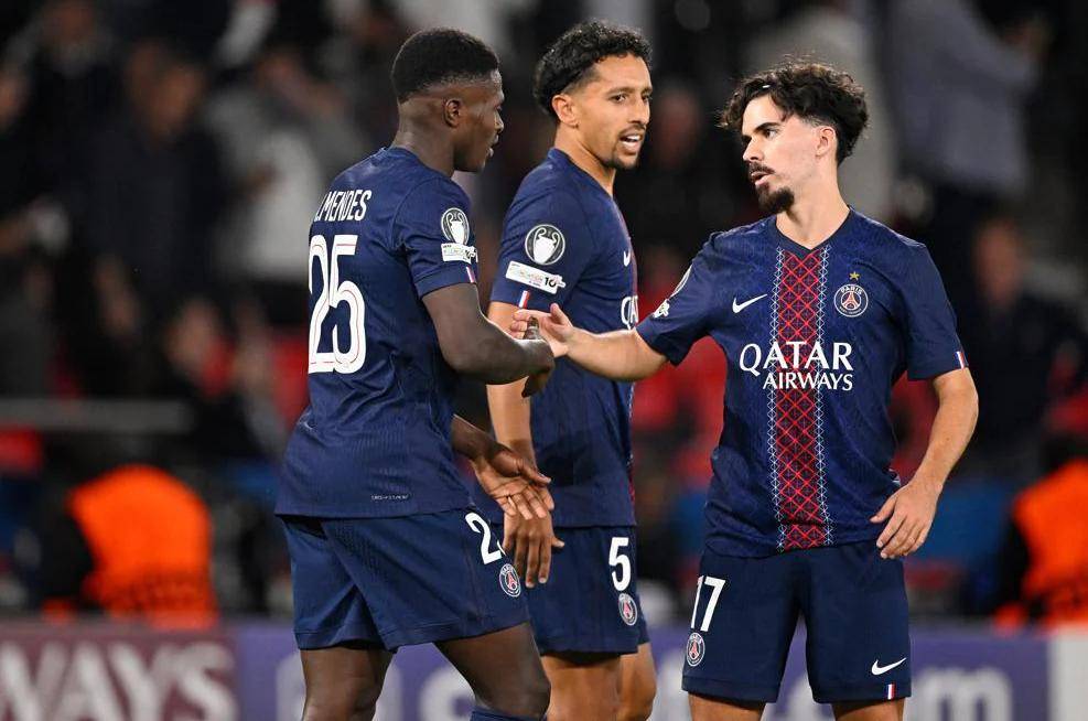 包含FIFA公布年度最佳阵:大巴黎6人!姆巴佩无缘+皇马1人入选引争议的词条 包含FIFA公布年度最佳阵:大巴黎6人!姆巴佩无缘+皇马1人入选引争议的词条