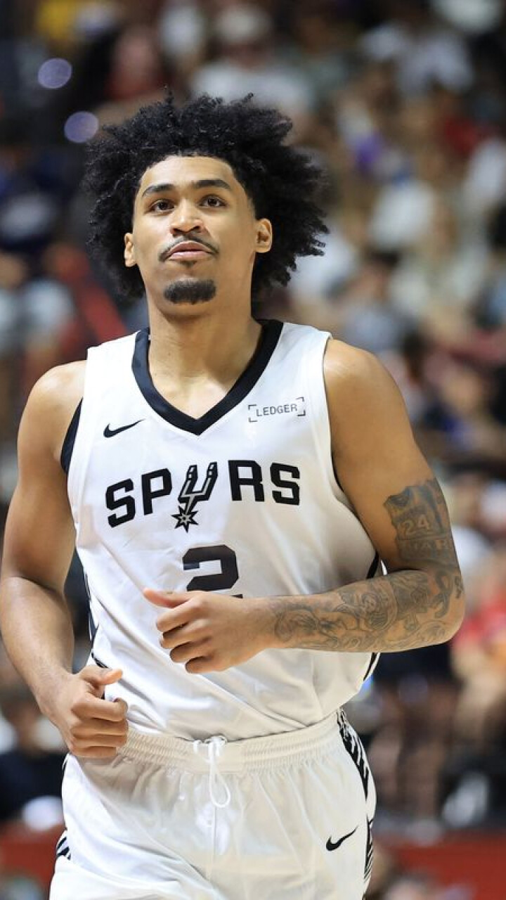 关于大场面球员，榜眼哈珀NBA杯决赛中投5记三分，历史仅三人做到的信息