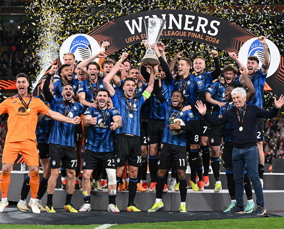 包含周日013意甲：亚特兰大VS国际米兰前瞻——意甲争冠关键战，真蓝黑主场迎战蓝黑军团的词条