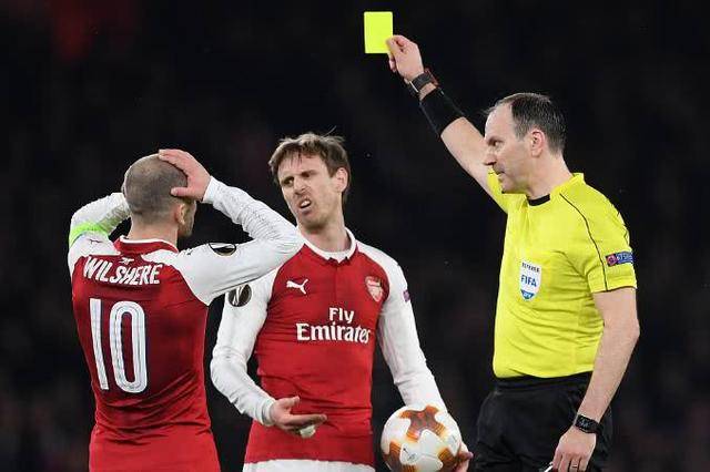 16年35场不败！FIFA第11险翻车：1-1被世界第53逼平19连胜终结的简单介绍