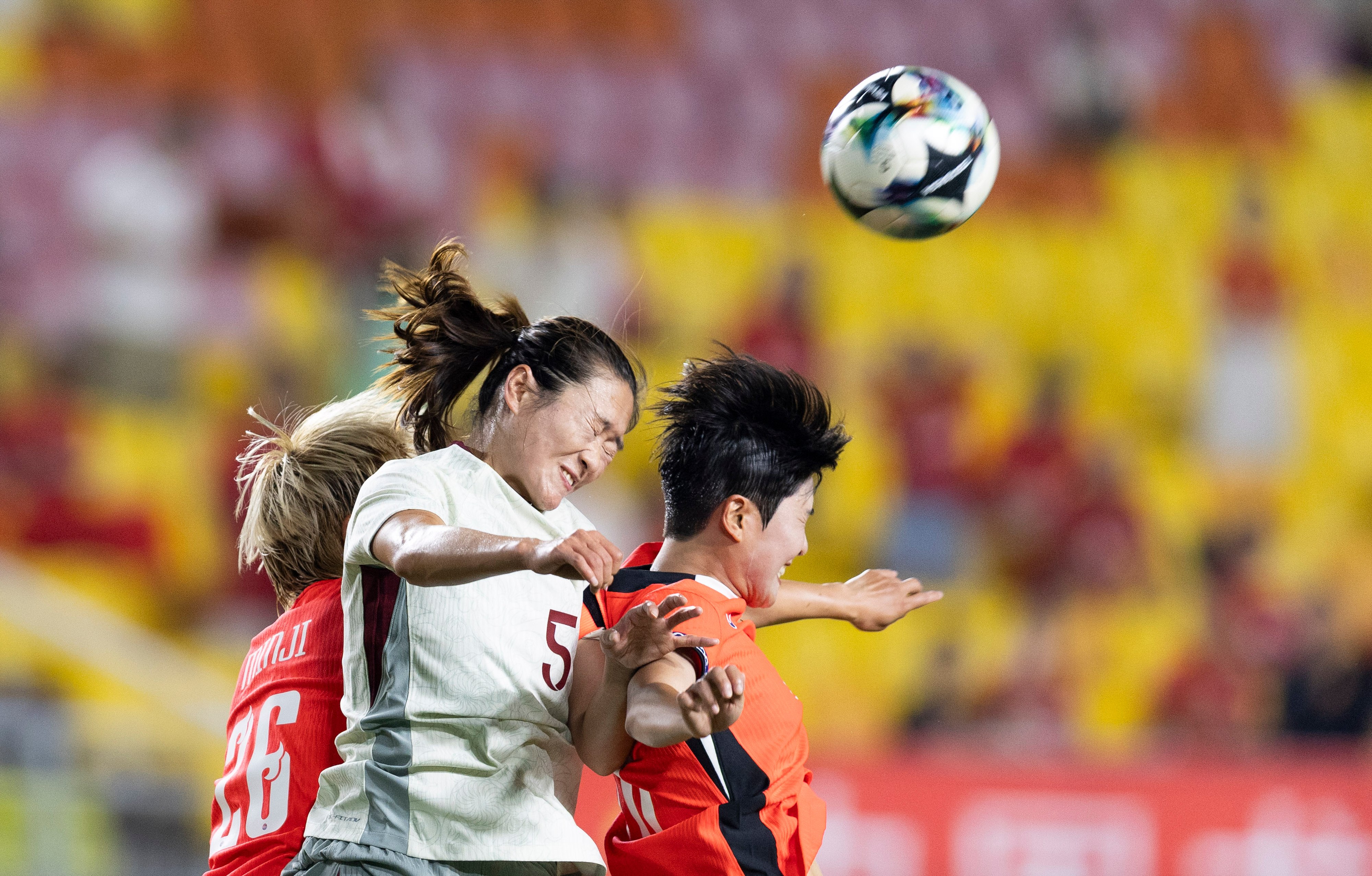 关于东亚杯-中国女足4-2中国台北两球领先被追平邵子钦双响的信息