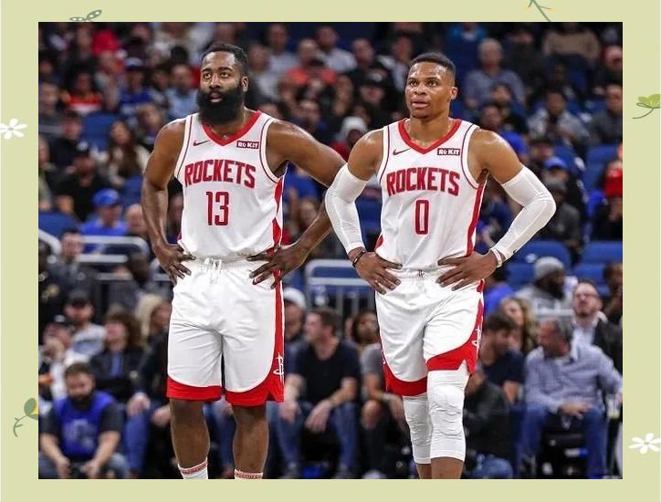 包含火记晒图感叹选秀大会：4年前的今天，火箭开启重建之路的词条