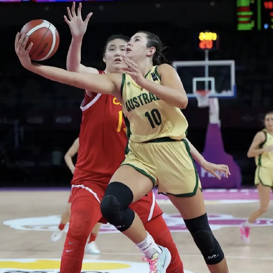 中国女篮与澳大利亚头名晋级4强半决赛大概率战日本的简单介绍