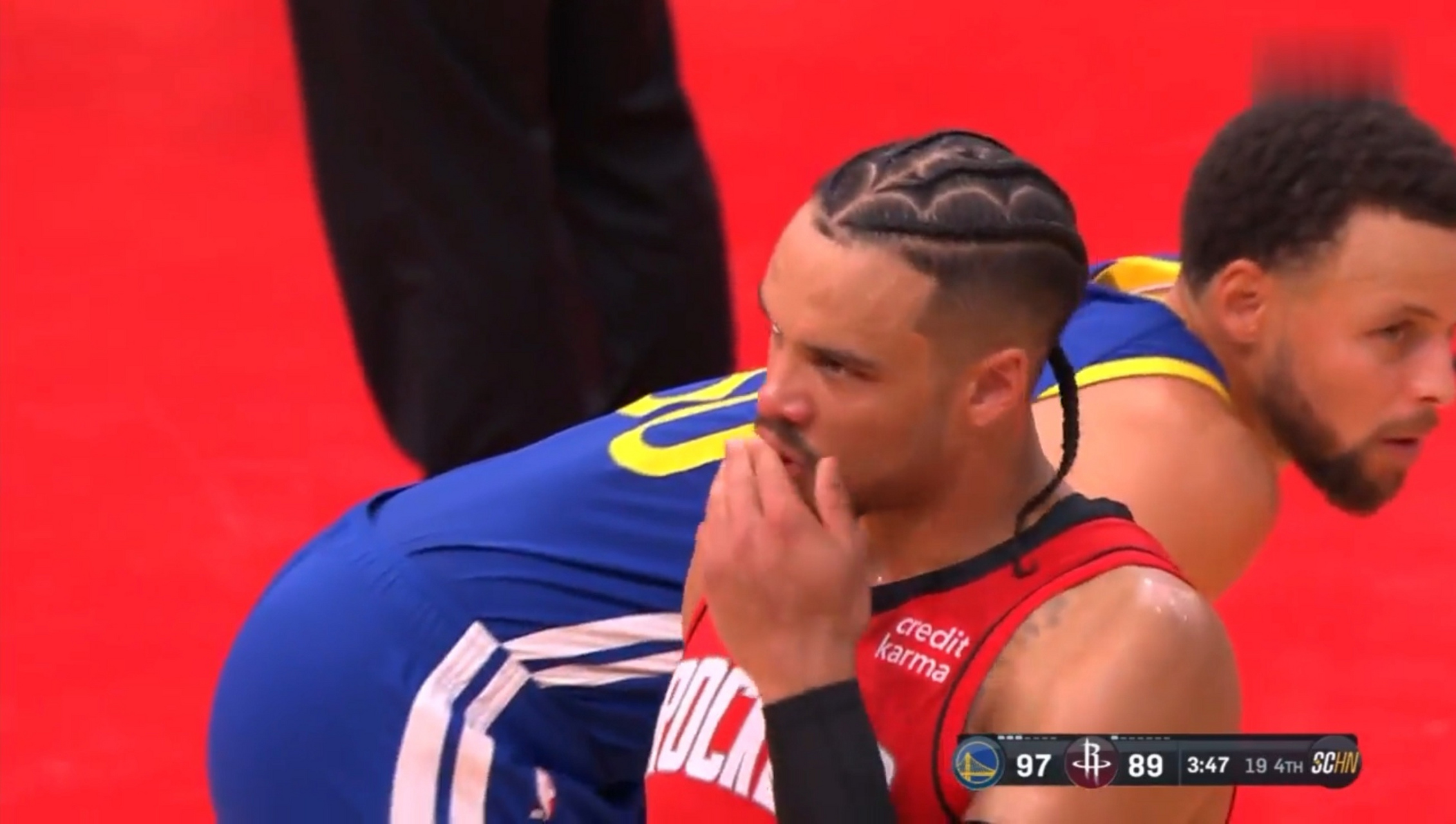 此前勇士在与太阳的交易讨论中表示对狄龙不感兴趣的简单介绍