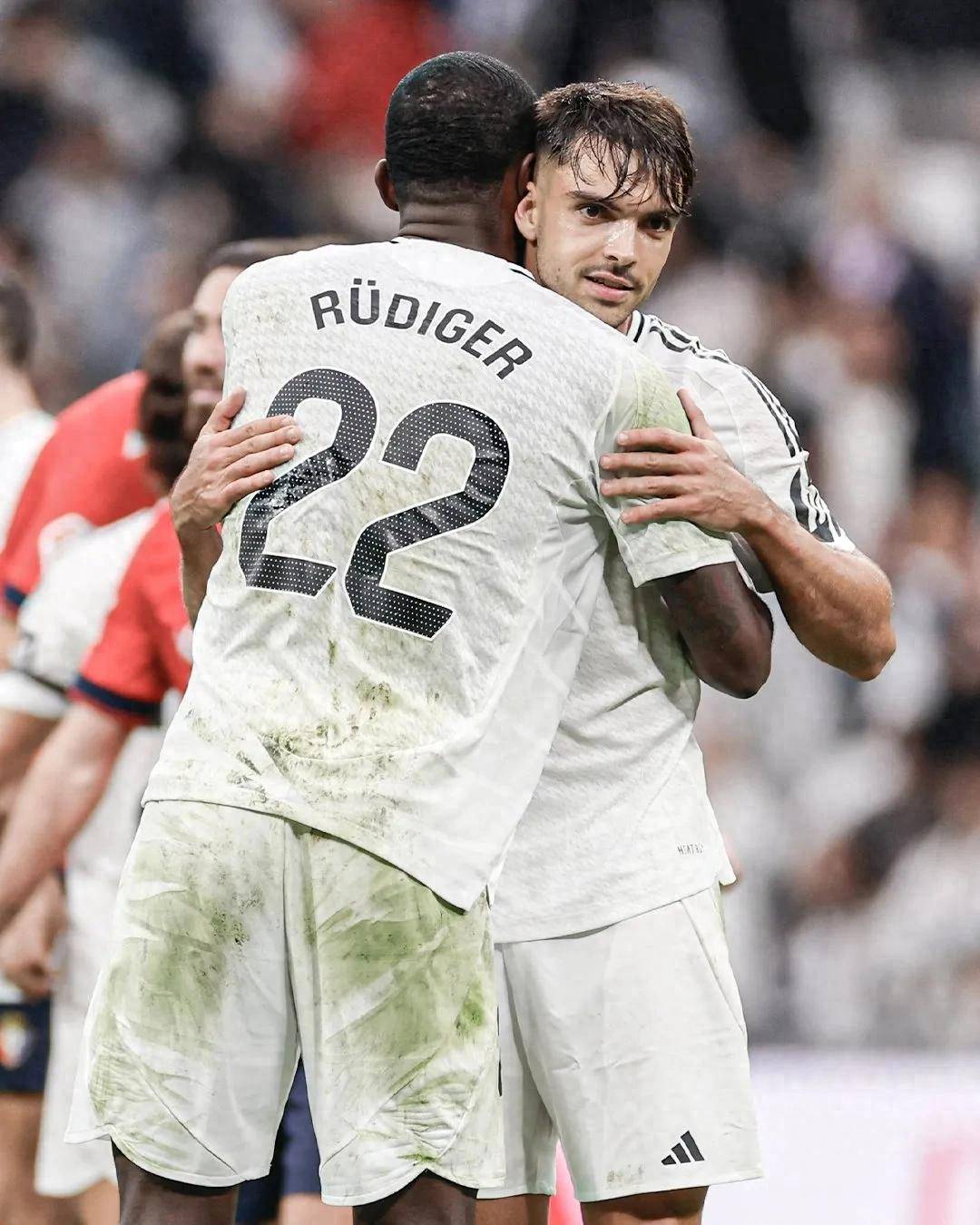 科纳特私底下告诉姆巴佩，利物浦不给高薪他就免签皇马的简单介绍