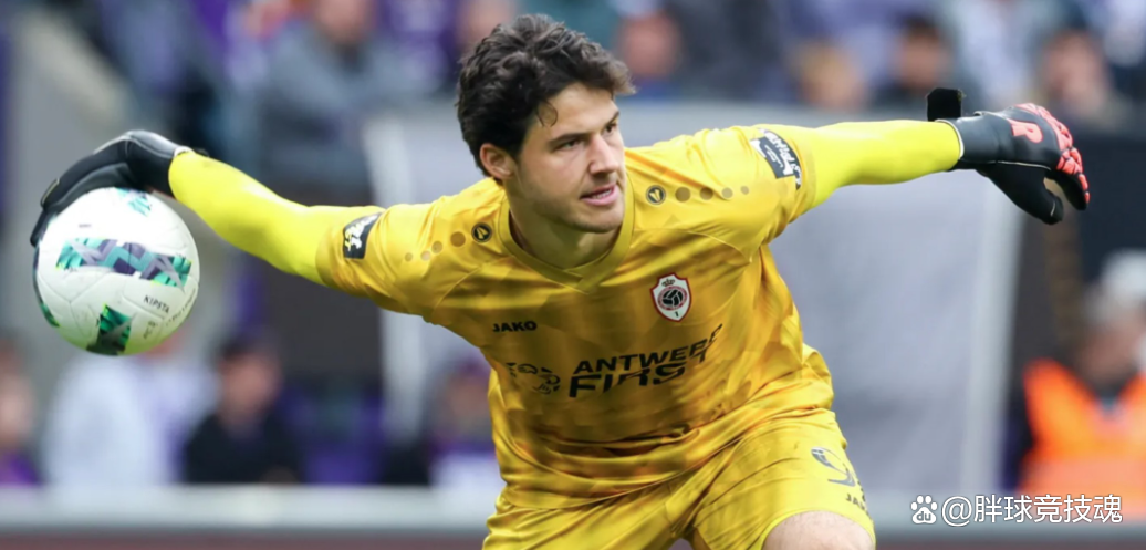 如果曼联决定今夏签门将，23岁的拉门斯是主要选择之一的简单介绍