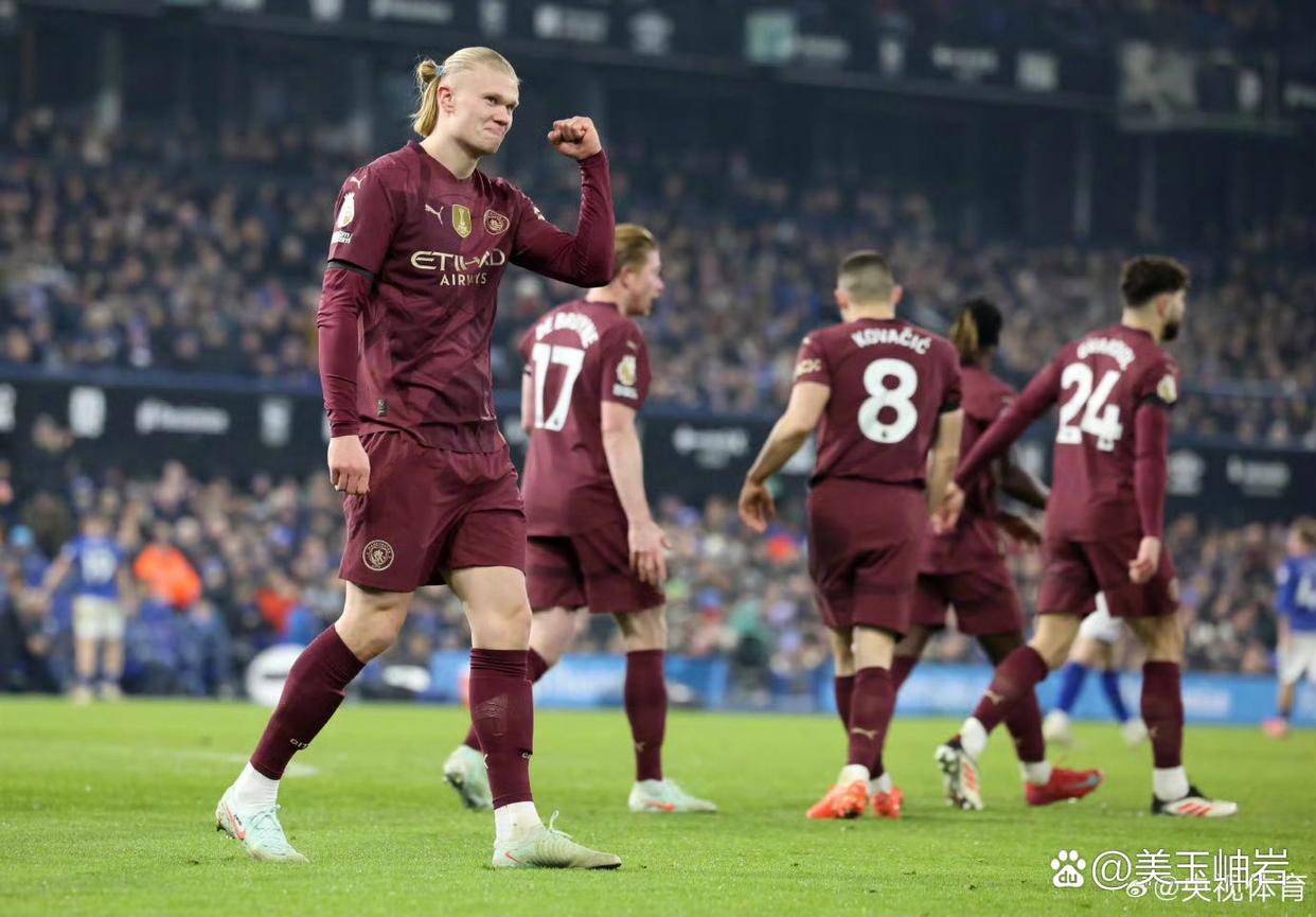 英超第18轮曼城2-1绝杀诺丁汉森林狼队客场1-2负于利物浦的简单介绍