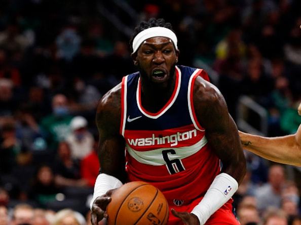 包含CCTV5直播利物浦vs狼队：卫冕冠军遇上送分题那就是主场3分落袋的词条