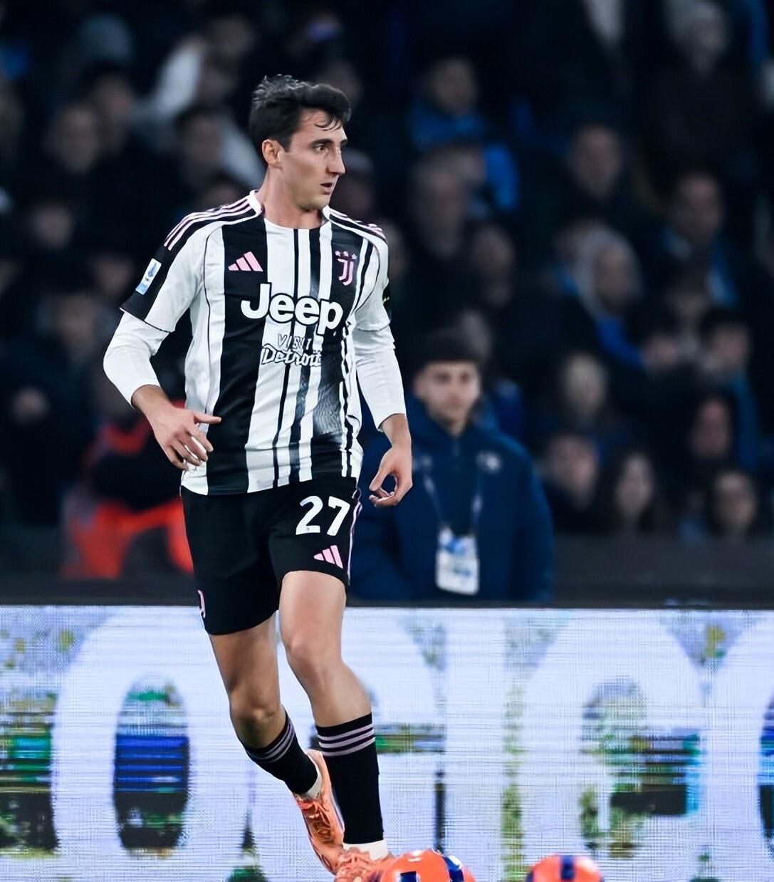 关于【意甲】霍伊伦双响,那不勒斯2比0的信息 关于【意甲】霍伊伦双响,那不勒斯2比0的信息