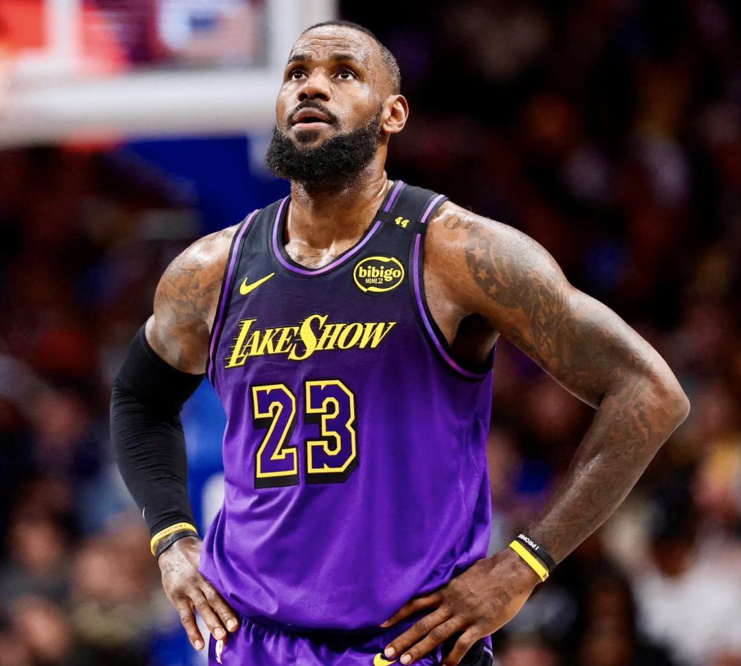 关于湖人和詹姆斯预计2026年春天分道扬镳双方没讨论过续约的信息