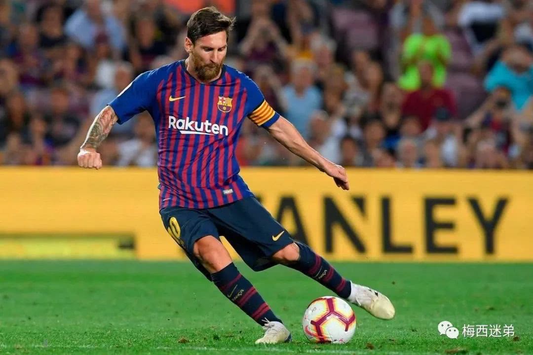 包含你认为巅峰时期巴萨队的梅西任意球到底有多强？的词条