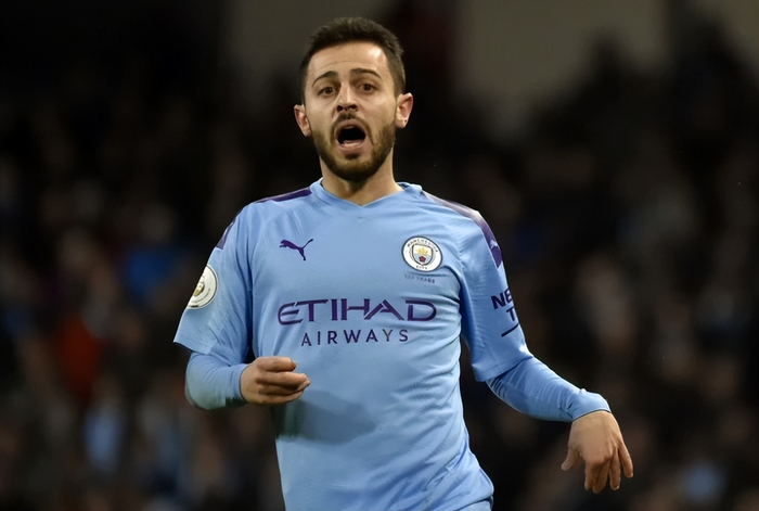 包含为情感为温暖！2大名将抛开金钱，为欧洲最温暖俱乐部拼的词条