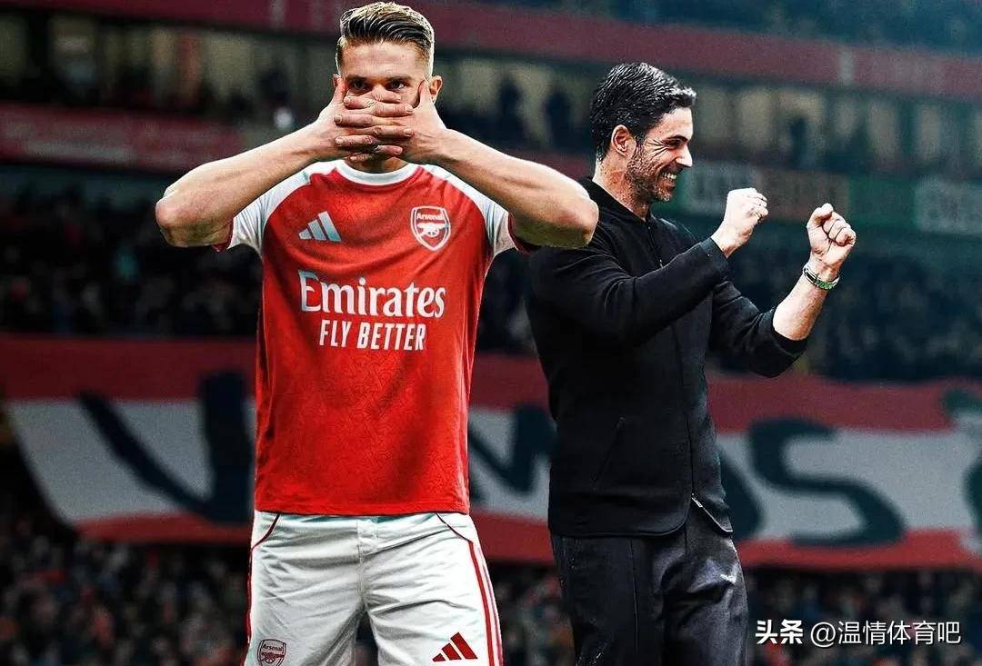 1夜7大转会！罗马诺确认，拜仁签迪亚斯，红军追伊萨克的简单介绍