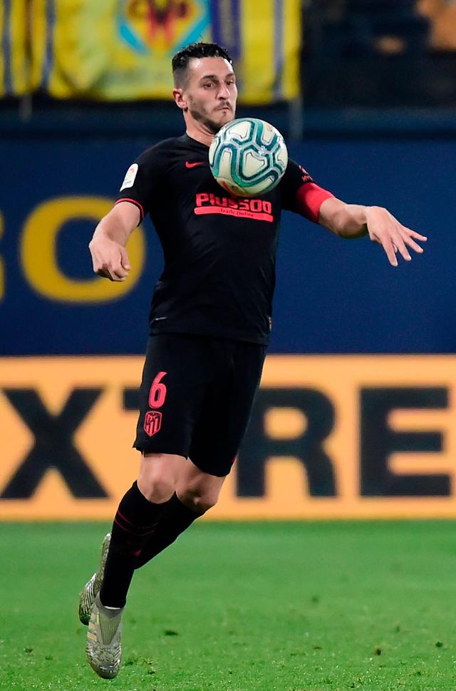 关于马竞中卫圣地亚哥-穆里奥转会比利亚雷亚尔，签五年合同的信息