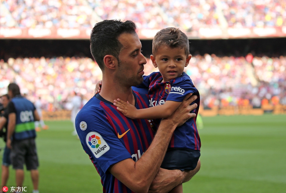 小罗晒视频回顾22年前的今天亮相诺坎普:梦想成的简单介绍 小罗晒视频回顾22年前的今天亮相诺坎普:梦想成的简单介绍