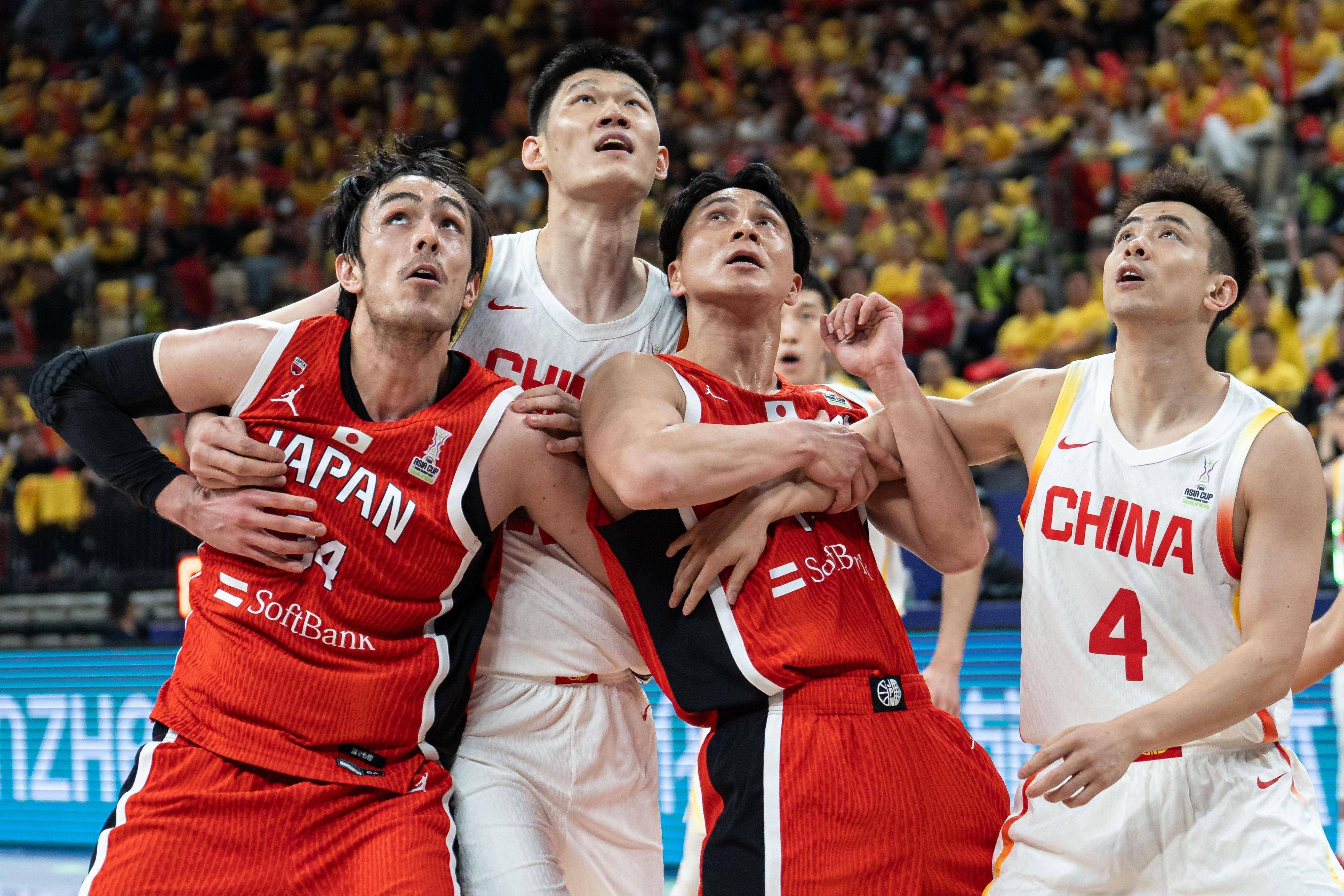 中国男篮14人前往沙特备战亚洲杯周琦杨瀚森缺阵的简单介绍