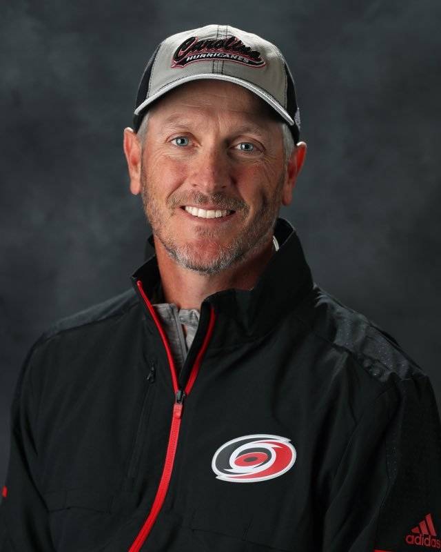 开拓者新老板有何来头杨瀚森助力了卖队进程？的简单介绍