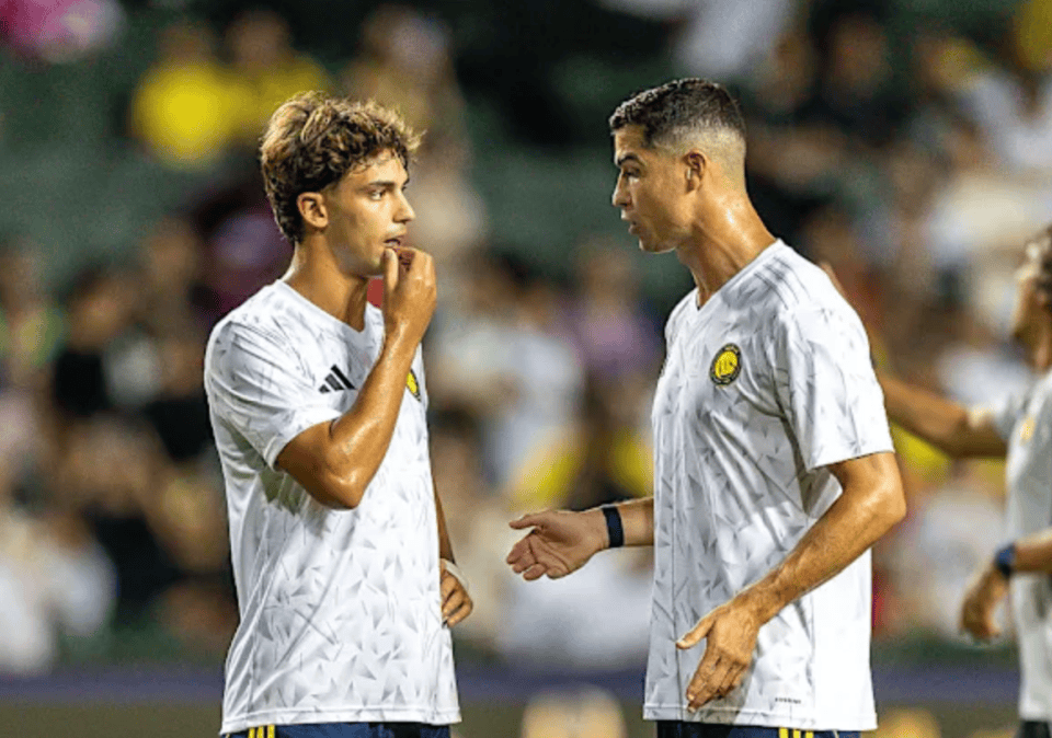 包含联手C罗！利雅得胜利官宣菲利克斯加盟转会费总价5000万欧的词条