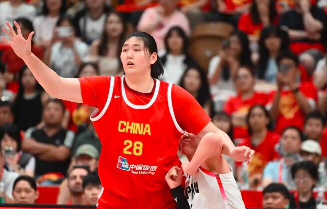女篮亚洲杯全场集锦：张子宇17分，中国不敌日本无缘决赛的简单介绍