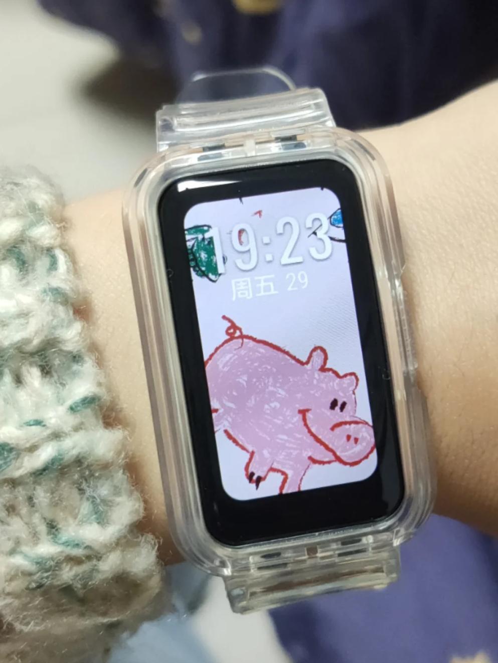 包含我可不会送队友手表现在得精打细算过日子的词条