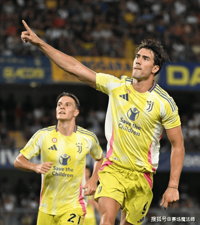 3-1,罗马反超尤文图斯,一夜逼近意甲前三,42岁德罗西率队3连败的简单介绍 3-1,罗马反超尤文图斯,一夜逼近意甲前三,42岁德罗西率队3连败的简单介绍