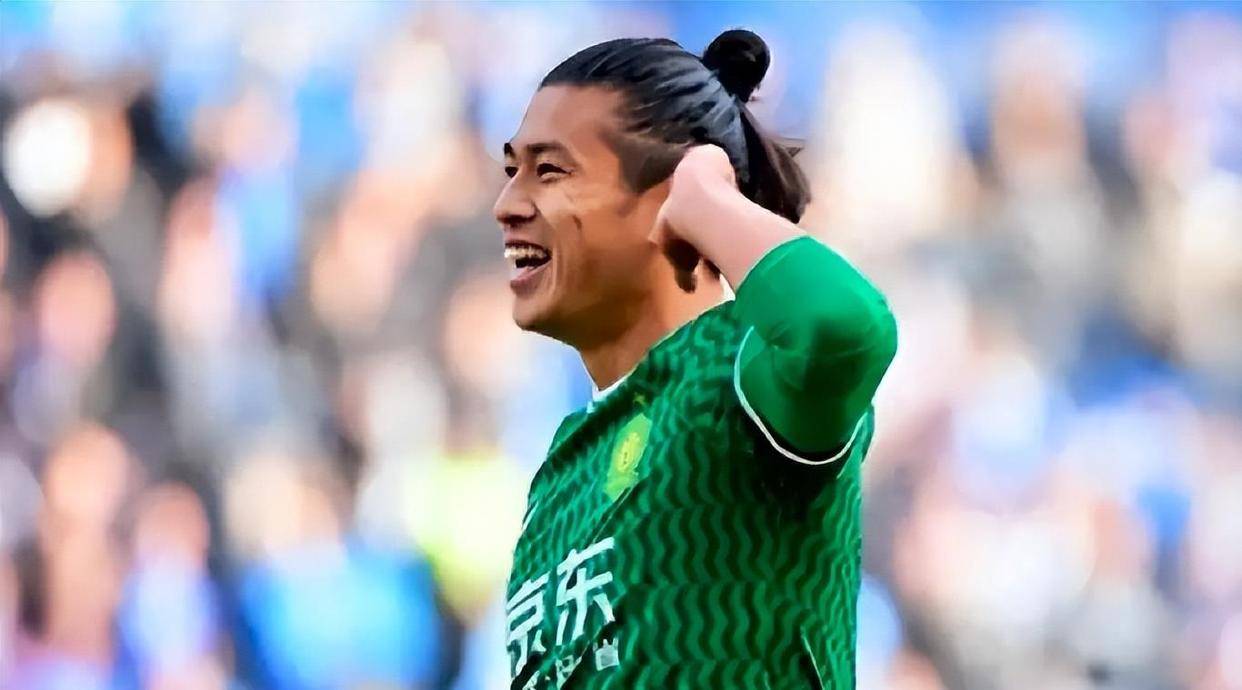 关于鲁能仅仅花费5万人民币！下赛季就从申花挖走本土中锋，值得期待的信息