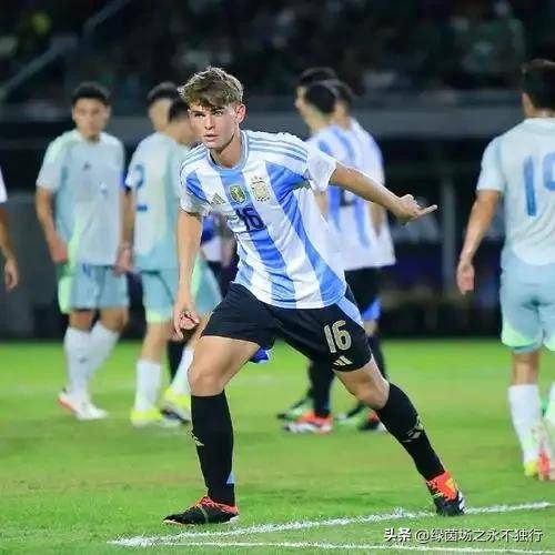 包含意甲新星确定回归皇马！身价6500万的他，怎解伯纳乌中场冗余问题的词条