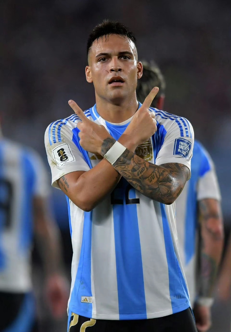 意甲-劳塔罗破门图拉姆进球被吹国米1-0亚特兰大1分领跑的简单介绍