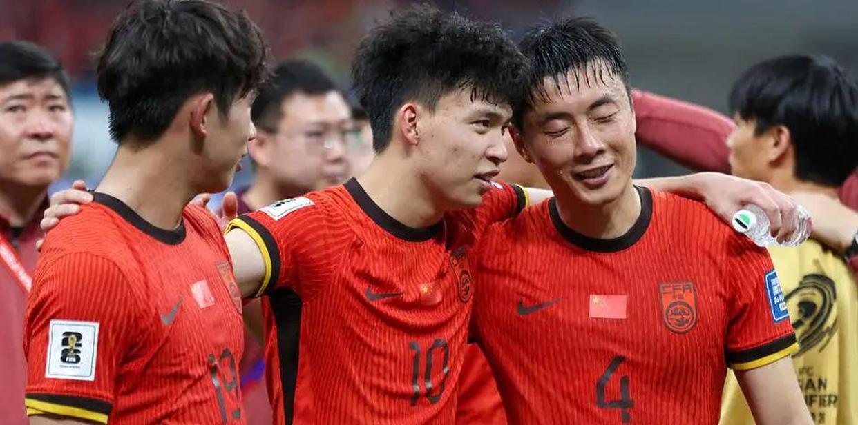 3-1！中国女足太强，冲击东亚冠军，宋凯督战，直播引热议的简单介绍