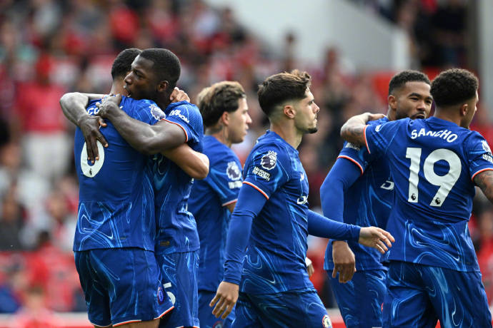 包含一场1-0！让曼联进前5，欧冠近在咫尺：和切尔西的词条