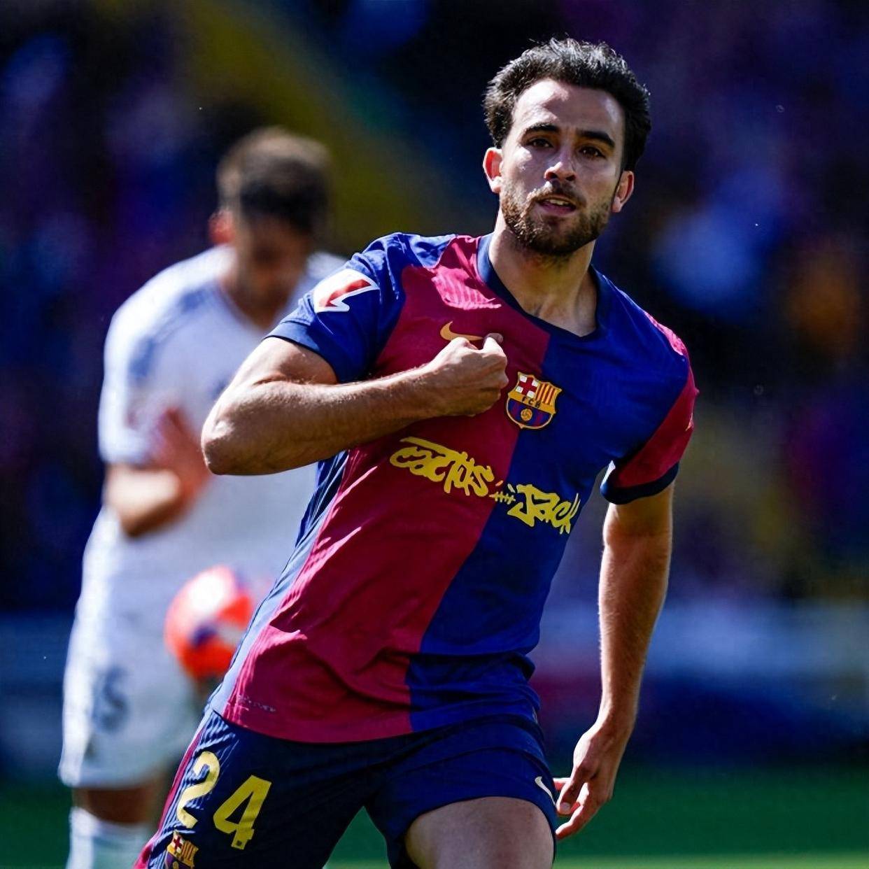 包含2-0！亚马尔低迷，拉菲尼亚闪耀诺坎普，巴萨7连胜，甩开皇马7分的词条