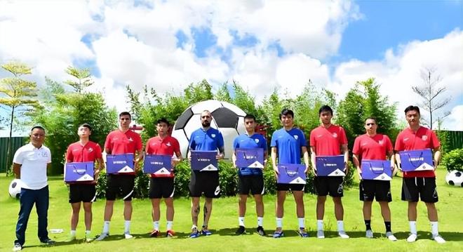 关于兄弟德比？曝成都蓉城主教练已敲定是浙江队主帅弟弟的信息