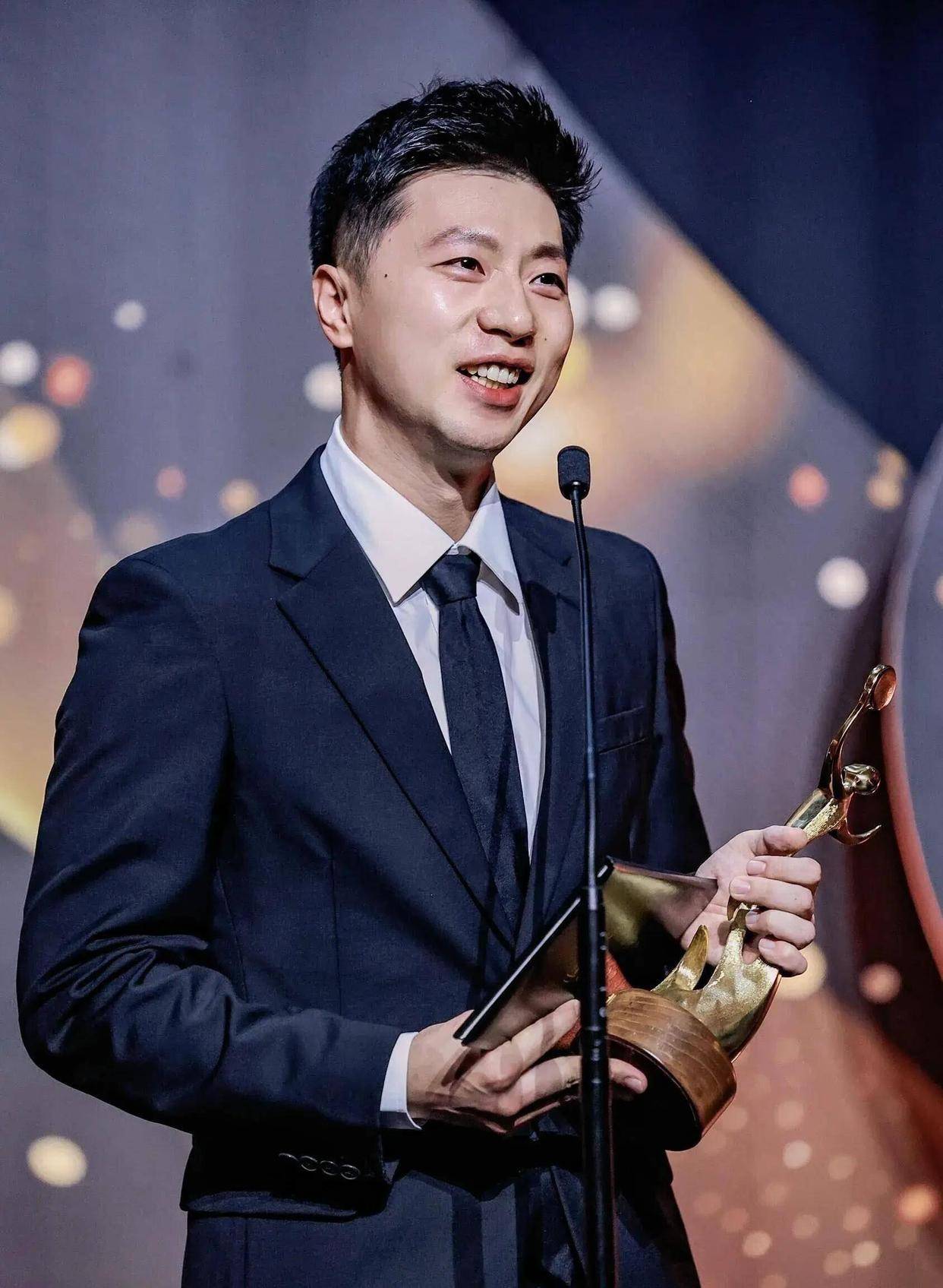 国乒教练竞聘，出局第1人或锁定，44岁，业绩不达标，樊振东好友的简单介绍