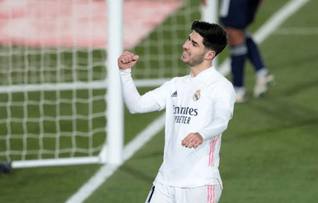 包含巴斯克斯：齐祖给了我们充分信任，他会站在球员的词条