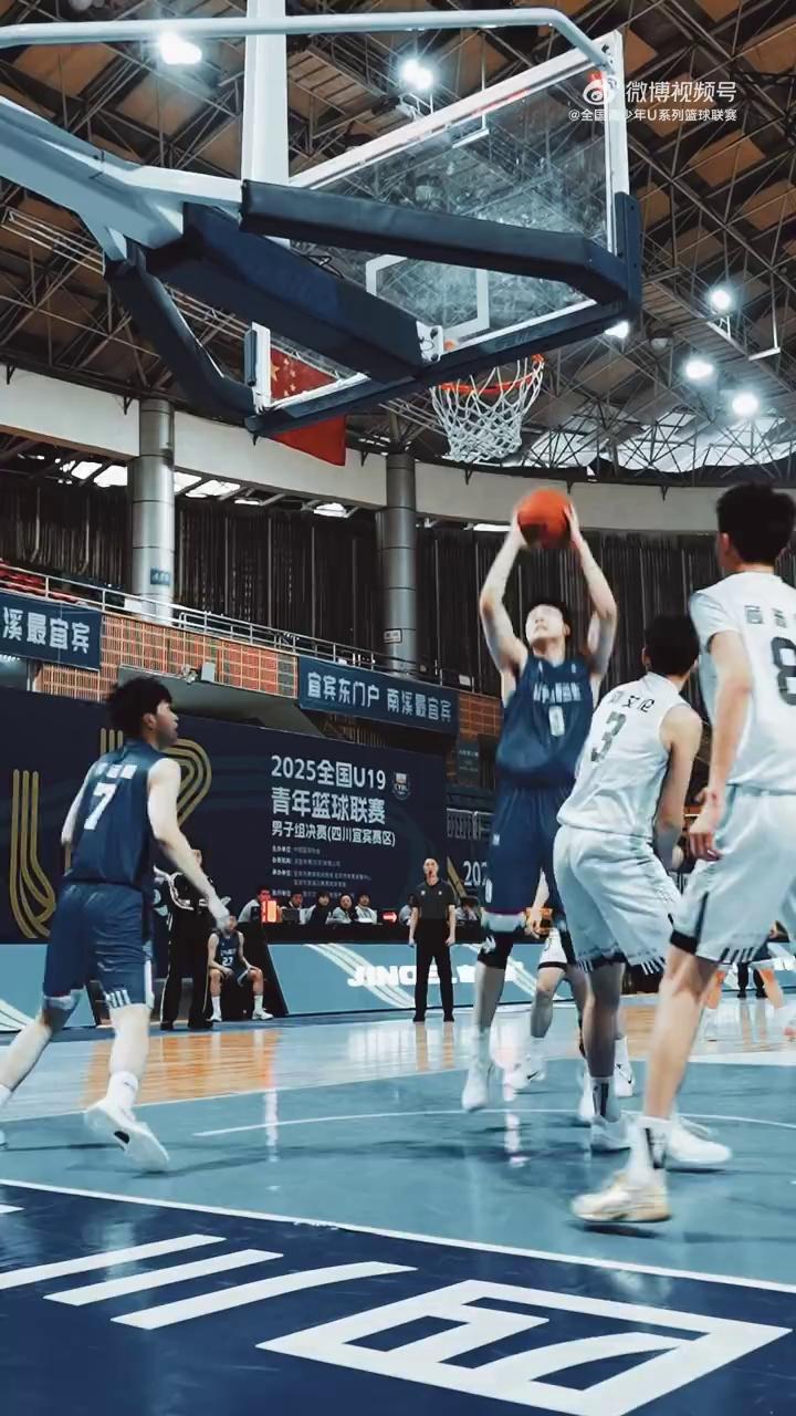 关于组图：CBA-辽宁客胜天津布朗内线突破的信息