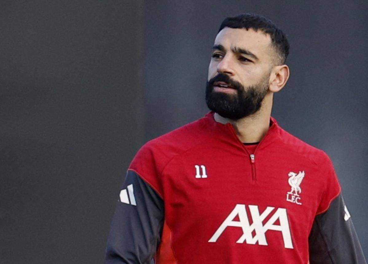 包含萨拉赫退出首发后，利物浦5胜2平保持不败的词条