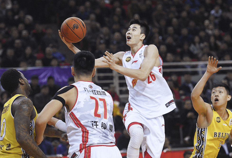 刘炜:这场比赛非常不容易,大家要多沟通、多鼓励的简单介绍 刘炜:这场比赛非常不容易,大家要多沟通、多鼓励的简单介绍