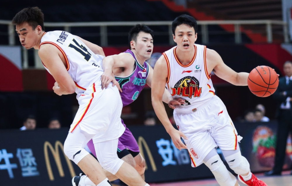 赛季首败！北京首钢主场不敌广厦止步7连胜