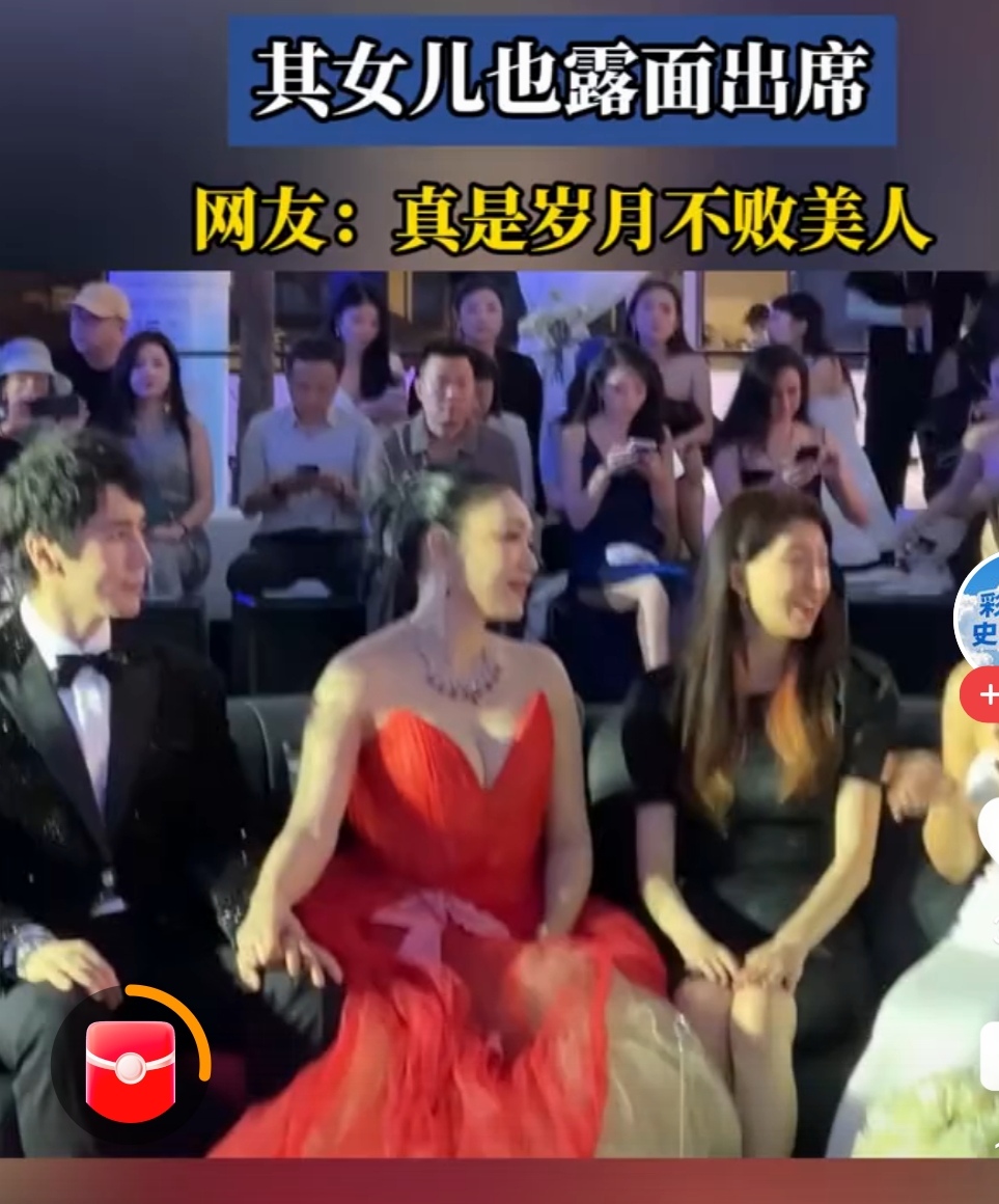 关于破婚变传闻？穆勒晒与妻子马匹合照：巴伐利亚冠军正准备下场比赛的信息