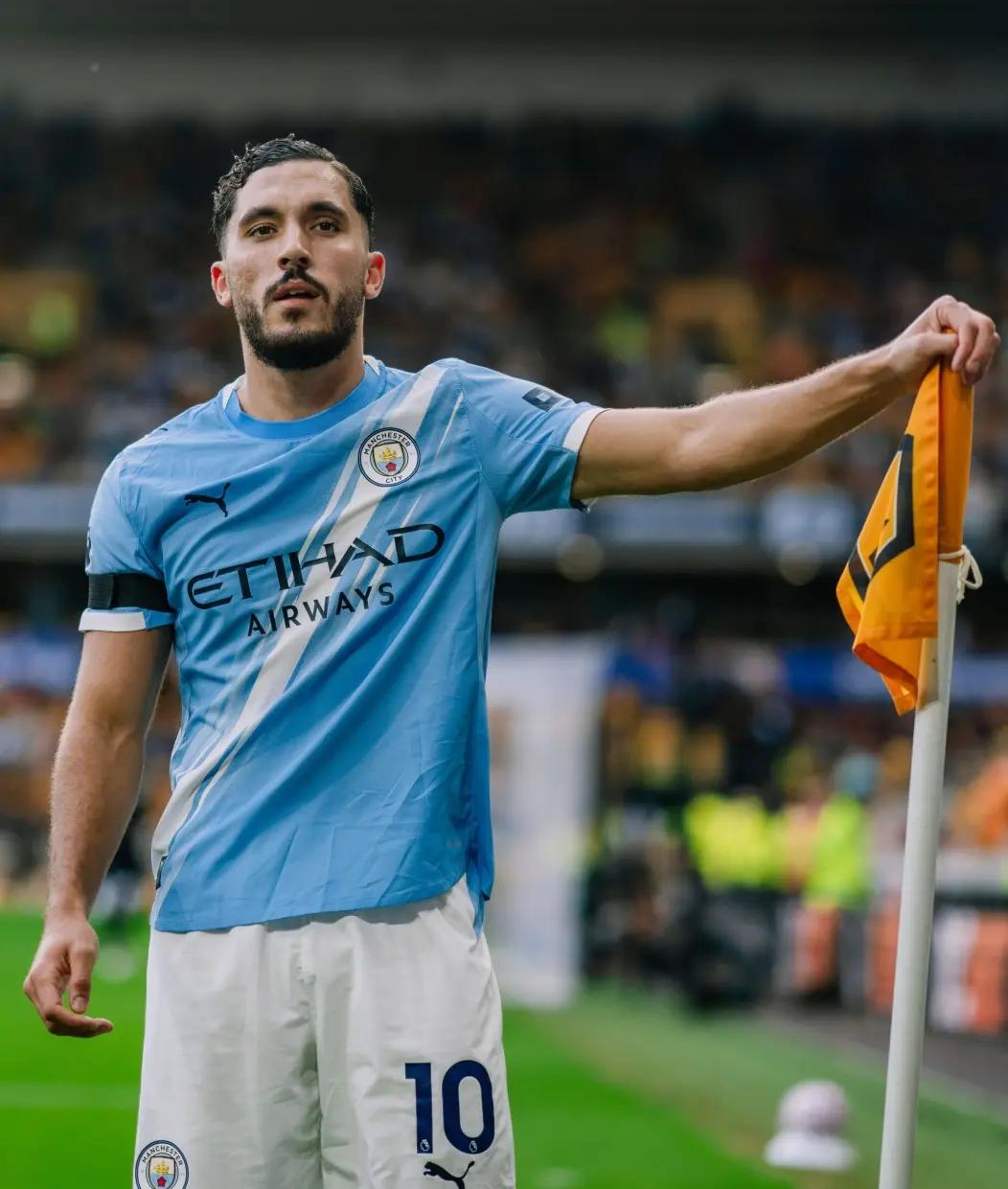 去年曾在欧冠首发！曼城19岁小将普西将租的简单介绍