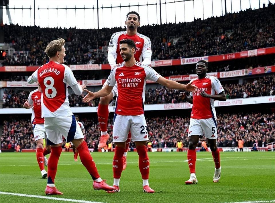 关于0-1！利物浦倒下，三连胜没戏，创15年耻辱纪录，4人退赛，难进欧冠的信息