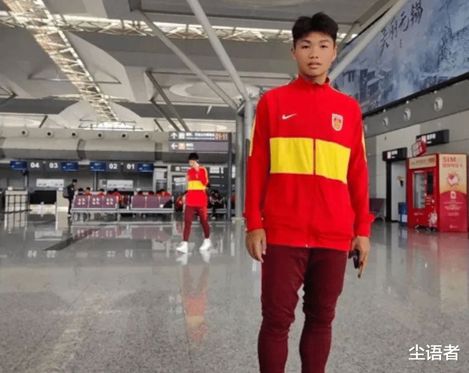 怎么踢都踢不过！国足面前，日本队如镜子般存在的简单介绍