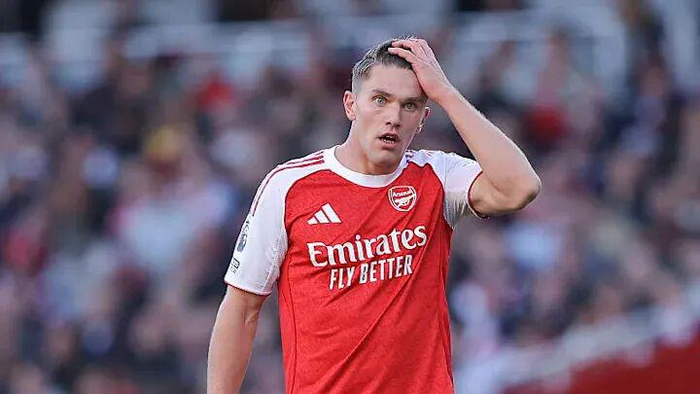 曼联被利用参与了一场关于约克雷斯的政治游戏的简单介绍