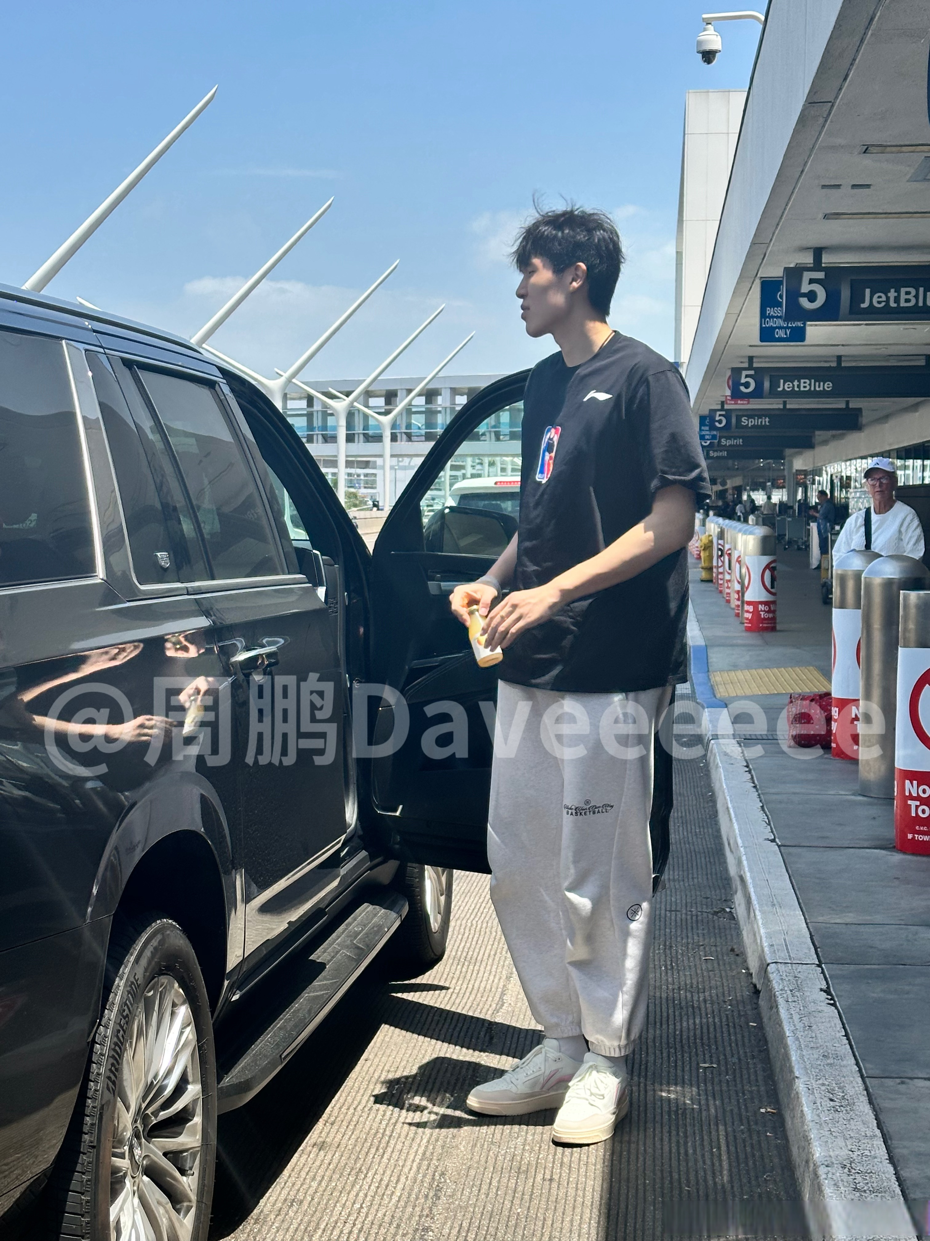 关于美媒调侃杨瀚森退出夏联:明天有球迷会哭到了现场却发现杨不打的信息 关于美媒调侃杨瀚森退出夏联:明天有球迷会哭到了现场却发现杨不打的信息