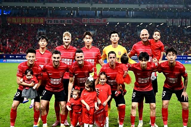 中超官方：阿奇姆彭当选第20轮最佳梅开二度助球队4-1大胜的简单介绍