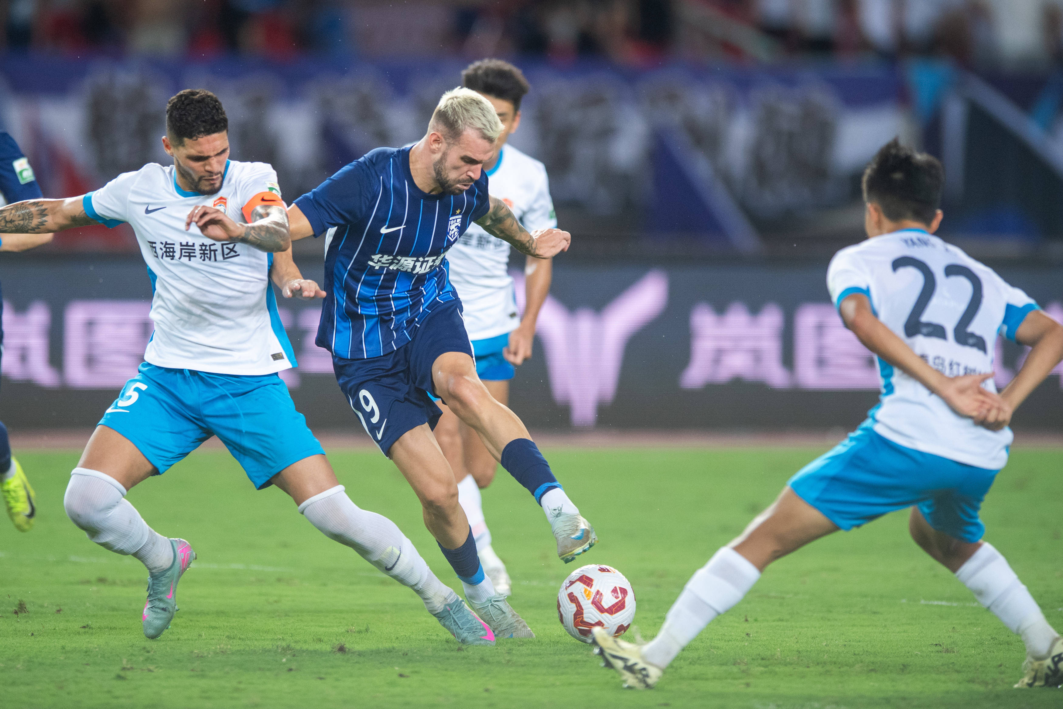 中超-图多列闪击段刘愚扳平三镇1-1西海岸3轮不胜的简单介绍