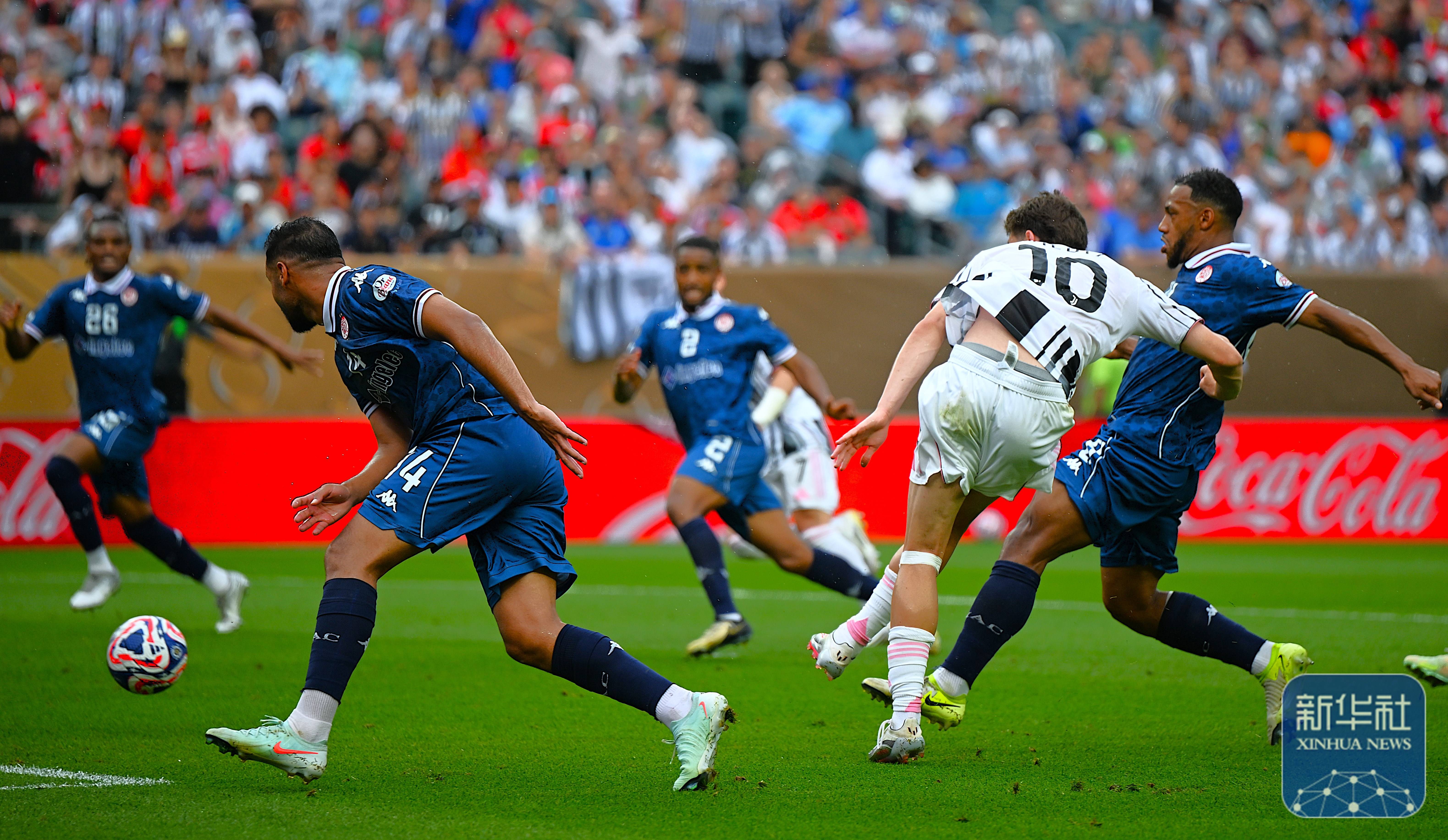 包含世俱杯冠军连胜！巴萨5-0夺甘伯杯，多特1-2负尤文的词条