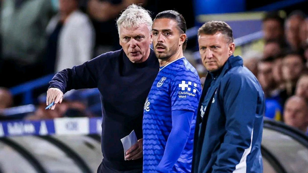 关于哈维-西蒙斯愿意加盟切尔西，俱乐部将会在周二谈判的信息